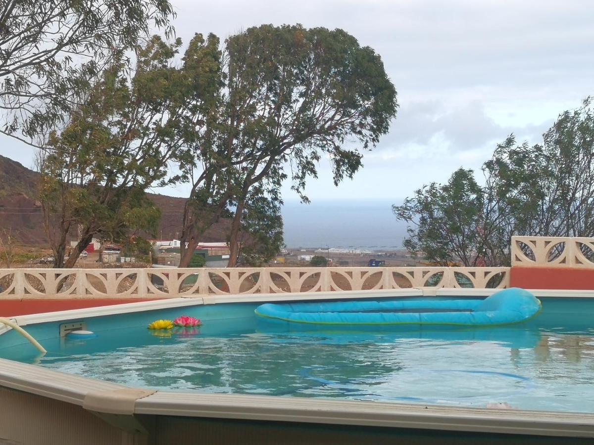 Flor De Loto Romantic Woodhouse Casita Camping Aguatona Bagian luar foto