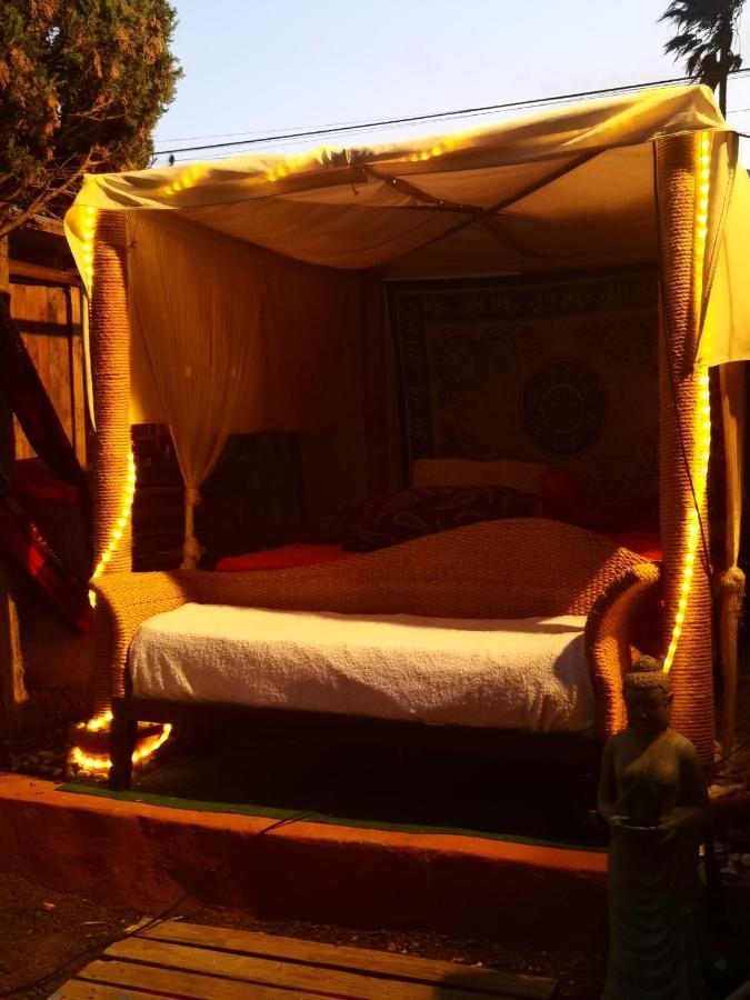 Flor De Loto Romantic Woodhouse Casita Camping Aguatona Bagian luar foto