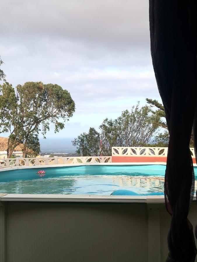 Flor De Loto Romantic Woodhouse Casita Camping Aguatona Bagian luar foto