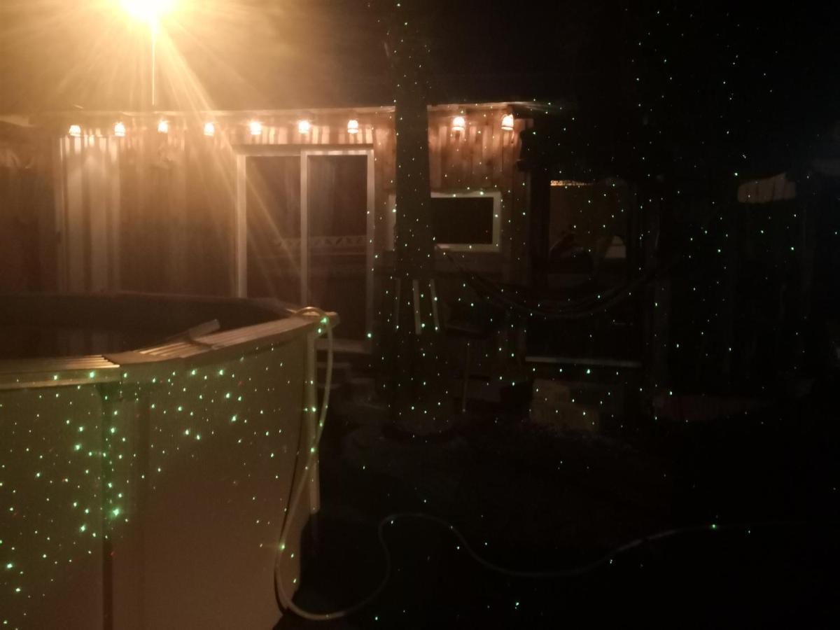 Flor De Loto Romantic Woodhouse Casita Camping Aguatona Bagian luar foto